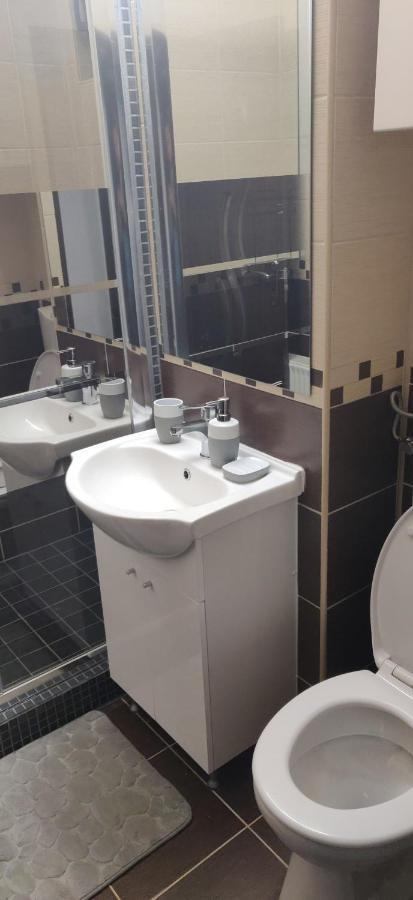 Home Apartament Brasov Ngoại thất bức ảnh