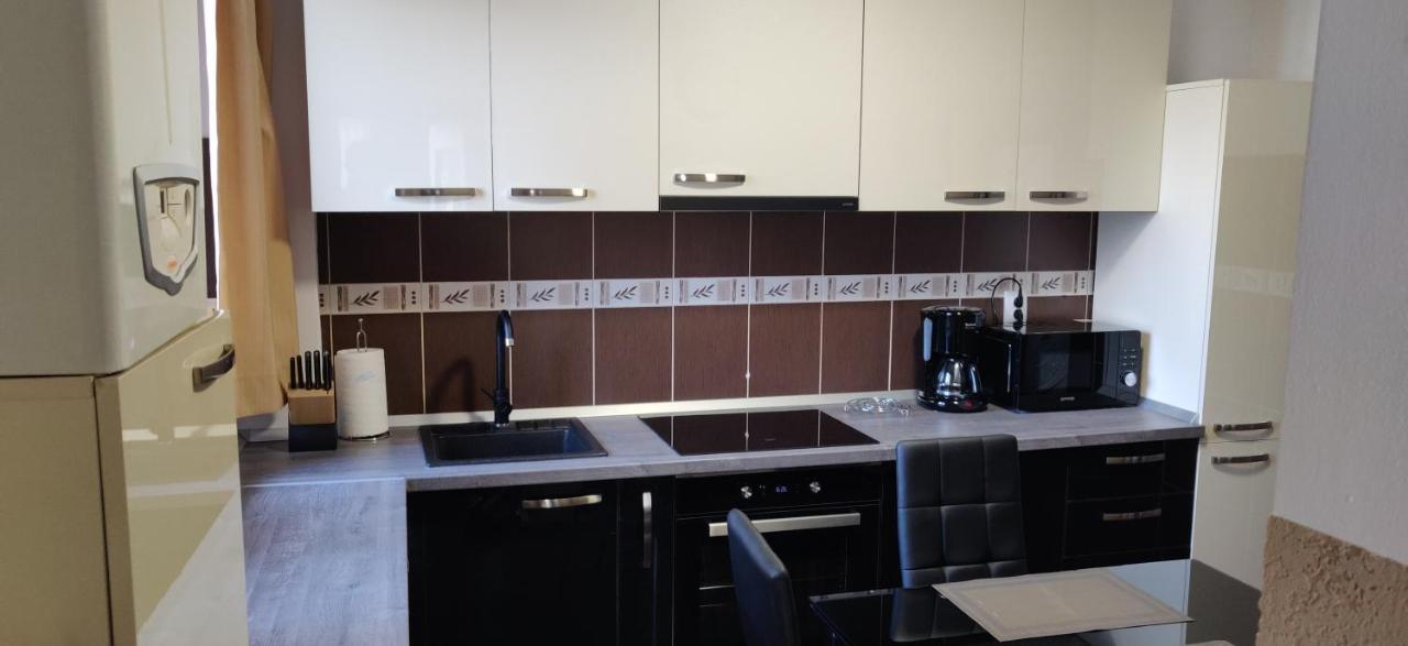Home Apartament Brasov Ngoại thất bức ảnh